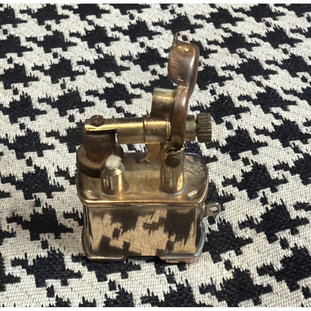 VTG 1940's Golden Wheel Petite Lift Arm Miniature Pocket Brass Lighter Untested